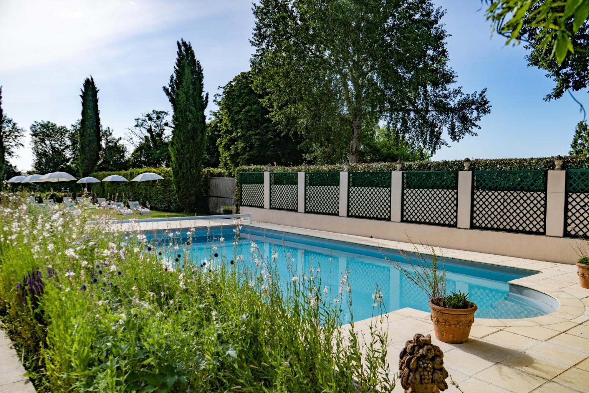 Hotel Haras De La Potardiere Crosmières Екстериор снимка