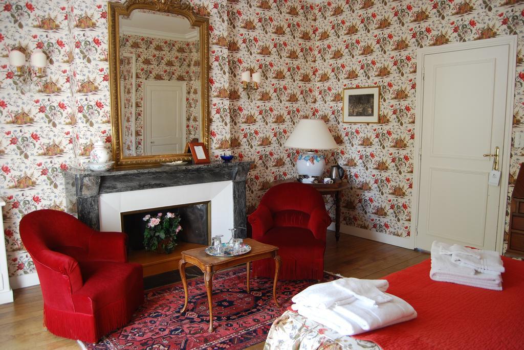 Hotel Haras De La Potardiere Crosmières Екстериор снимка